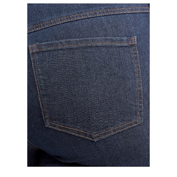 2 Women’s plus size jeans pants new terra & Sky - Picture 6 of 9